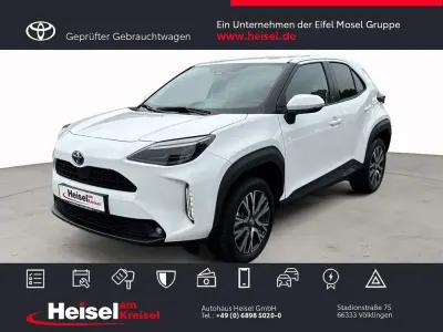 Gebraucht Toyota Yaris Cross Team 116 PS (85 kW) 2021 Weiß SUV