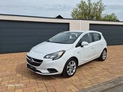 Używany Opel Corsa Edition 101 KM (74 kW) 2017 Biały Hatchback