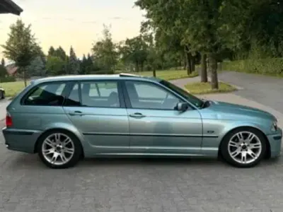 Gebraucht BMW 325 M Sport 192 PS (141 kW) 2001 Andere farben Kombi