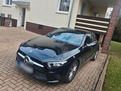 Second-hand Mercedes A220 190 CP (139 kW) 2019 Negru Berlinǎ