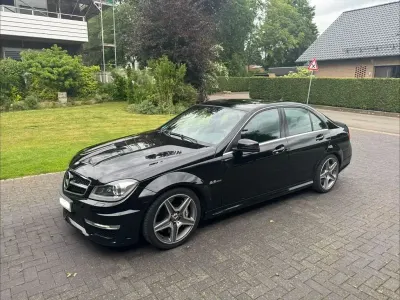 Gebraucht Mercedes C63 AMG AMG 457 PS (336 kW) 2011 Schwarz Limousine