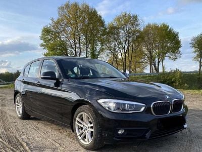 Gebraucht BMW 116 Advantage 116 PS (85 kW) 2016 Schwarz Kleinwagen