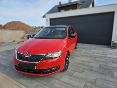 Gebraucht Skoda Rapid Style 105 PS (77 kW) 2014 Rot Kleinwagen