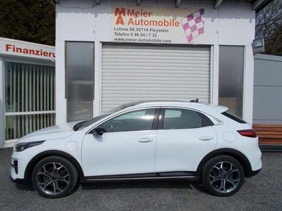 Gebraucht Kia XCeed Spirit 105 PS (77 kW) 2022 Weiß SUV