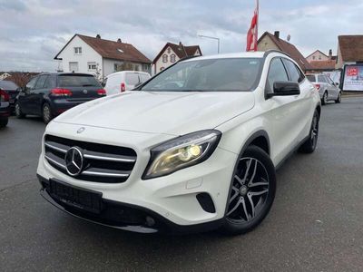 gebraucht Mercedes GLA220 CDI "TOP"/ NIGHT-PAKET/BI-XENON/COM/STH