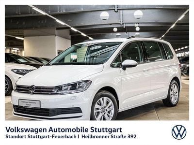Pure white Gebraucht 2025 VW Touran Comfortline Van / Kleinbus | 29.330 € (Guter Preis)
