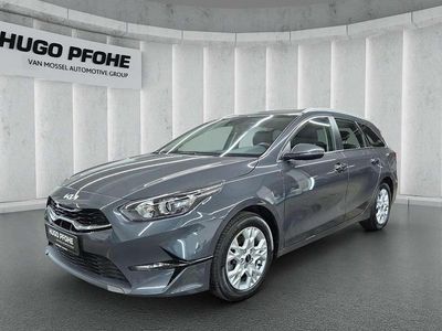 Gebraucht Kia Ceed Vision 120 PS (88 kW) 2023 (h8g) dark penta metal m Kleinwagen