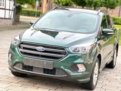 Używany Ford Kuga ST-Line 150 KM (110 kW) 2018 Zielony SUV