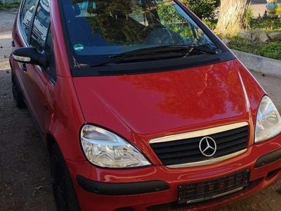 Second-hand Mercedes A160 Classic 102 CP (75 kW) 2003 Roșu Berlinǎ