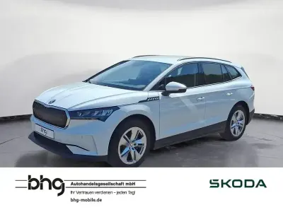 Gebraucht Skoda Enyaq iV Loft 108 kW (148 PS) 2023 Weiß SUV