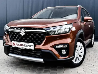 Usata Suzuki SX4 S-Cross Comfort 129 CV (94 kW) 2023 Marrone SUV