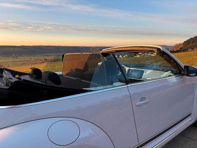 Gebraucht VW Beetle 105 PS (77 kW) 2015 Weiß Kleinwagen