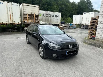Gebraucht VW Golf VI Match 105 PS (77 kW) 2013 Schwarz Kombi