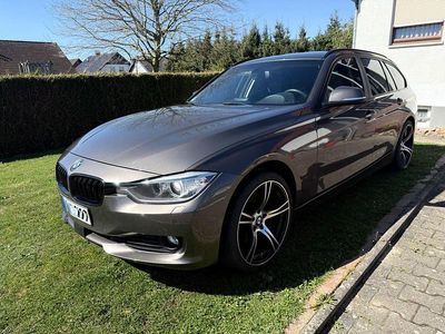 Gebraucht BMW 330 258 PS (189 kW) 2013 Braun Kombi
