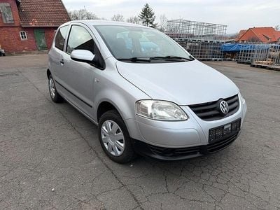 Gebraucht VW Fox 54 PS (39 kW) 2008 Silber Kleinwagen