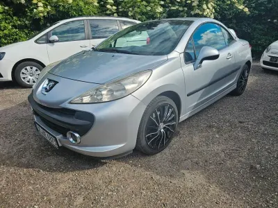 Gebraucht Peugeot 207 CC Filou 109 PS (80 kW) 2007 Cabrio