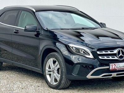 Mercedes GLA220