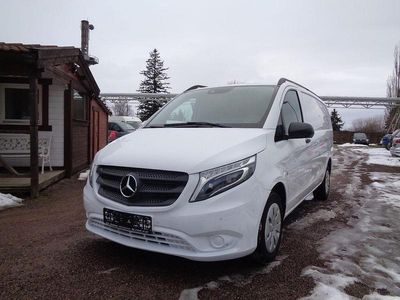 Gebraucht Mercedes Vito 163 PS (119 kW) 2017 Weiß Van