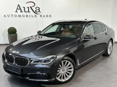 Gebraucht BMW 730 Sport Line 265 PS (194 kW) 2018 Sophistograu Limousine