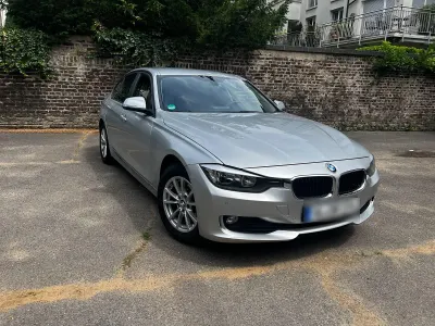 Gebraucht BMW 316 136 PS (100 kW) 2014 Silber Limousine
