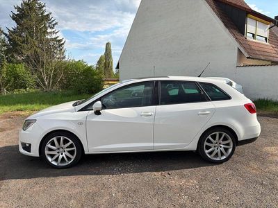 Gebraucht Seat Ibiza FR 105 PS (77 kW) 2013 Weiß Limousine