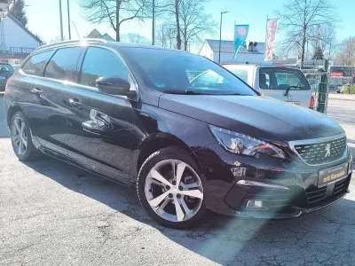 Gebraucht Peugeot 308 SW GT-line 131 PS (96 kW) 2019 Schwarz perla nera Kombi