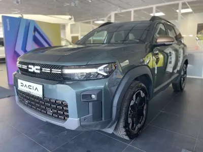 Neu Dacia Bigster Extreme 140 PS (102 kW) 2025 Zedergrün SUV