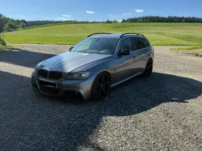 Gebraucht BMW 330 245 PS (180 kW) 2008 Grau Kombi