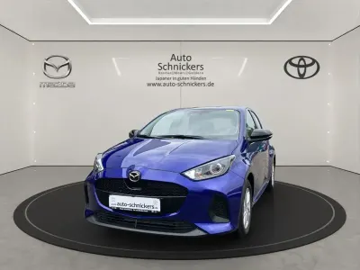 Neu Mazda 2 Center-Line 116 PS (85 kW) 2025 Blau Kleinwagen