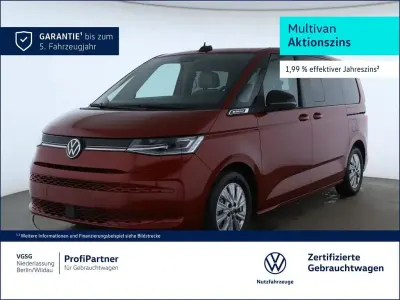 Second-hand VW Multivan Life 150 CP (110 kW) 2024 Roșu Monovolum