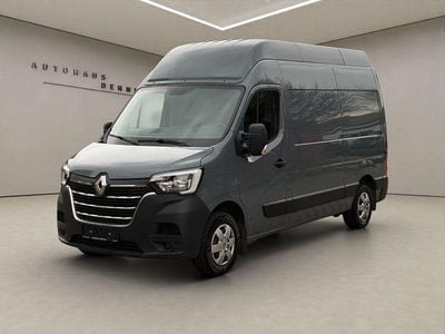 Gebraucht Renault Master Komfort 404 PS (297 kW) 2022 Grau Van / Kleinbus