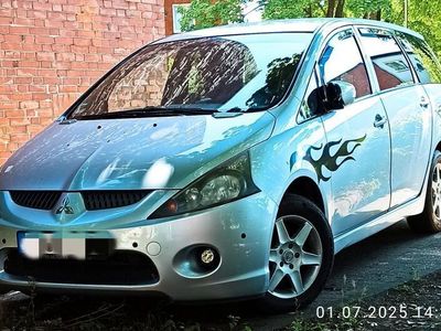 Mitsubishi Grandis