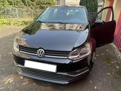 Gebraucht VW Polo 90 PS (66 kW) 2016 Schwarz Limousine
