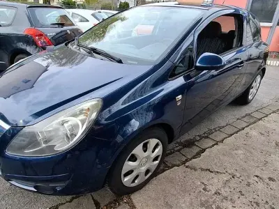 Używany Opel Corsa Edition 69 KM (50 kW) 2010 Niebieski Hatchback
