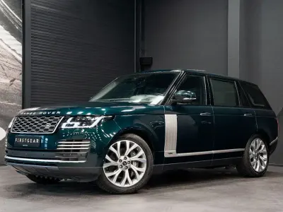 Gebraucht Land Rover Range Rover Autobiography 300 PS (220 kW) 2019 Grün SUV