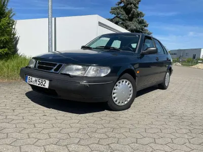 Usata Saab 900 133 CV (97 kW) 1993 Verde Berlina