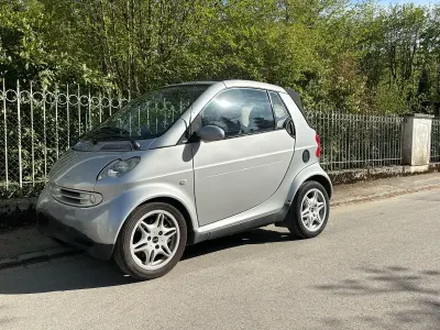 Gebraucht Smart ForTwo Cabrio Passion 41 PS (30 kW) 2002 Silber Cabrio
