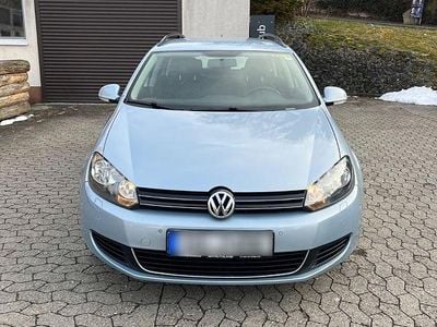 Gebraucht VW Golf VI Comfortline 105 PS (77 kW) 2010 Kleinwagen