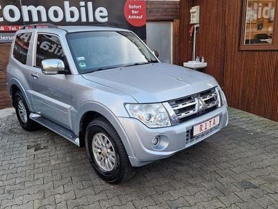 Usata Mitsubishi Pajero 203 CV (149 kW) 2015 Grigio SUV