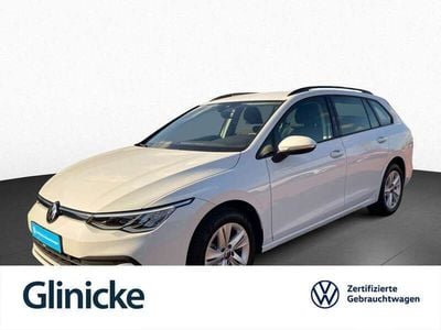 Weiß Gebraucht 2022 VW Golf VIII Life Kombi | 20.433 € (Fairer Preis)