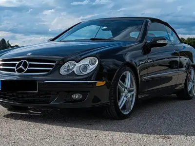 Gebraucht Mercedes CLK200 Avantgarde 163 PS (119 kW) 2005 Schwarz Cabrio
