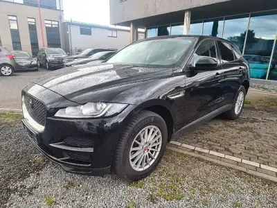 Gebraucht Jaguar F-Pace Pure 179 PS (131 kW) 2016 Schwarz SUV