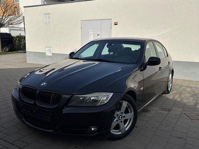 Second-hand BMW 318 Performance 143 CP (105 kW) 2010 Negru Berlinǎ