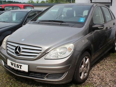 Mercedes B180