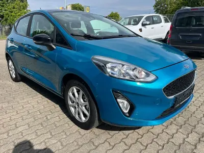 Gebraucht Ford Fiesta Cool & Connect 86 PS (63 kW) 2018 Blau Kleinwagen
