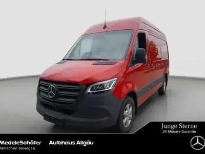 Gebraucht Mercedes E-Sprinter 114 kW (156 PS) 2024 Rot Van