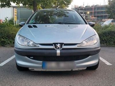 gebraucht Peugeot 206 1.1 TÜV 10/24