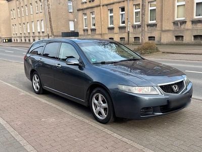 Second-hand Honda Accord 140 CP (102 kW) 2006 Gri Break