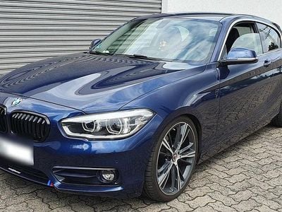 Usata BMW 125 Sport Line 290 CV (213 kW) 2017 Blu Utilitaria