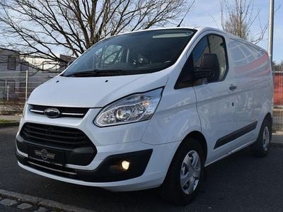 Gebraucht Ford Transit Custom 105 PS (77 kW) 2017 Weiß Van / Kleinbus